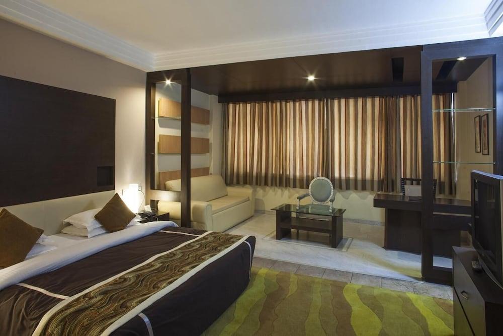 K C Residency Katra קטרה מראה חיצוני תמונה