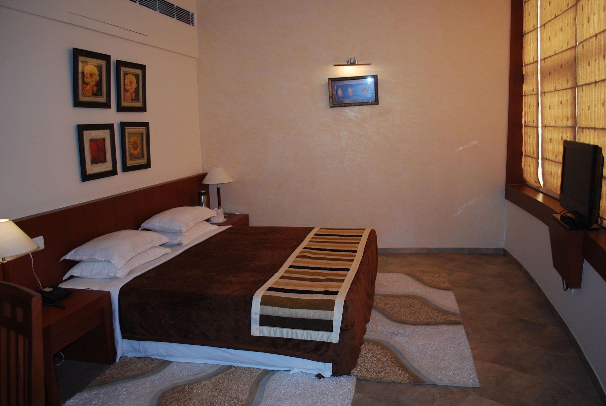 K C Residency Katra קטרה מראה חיצוני תמונה