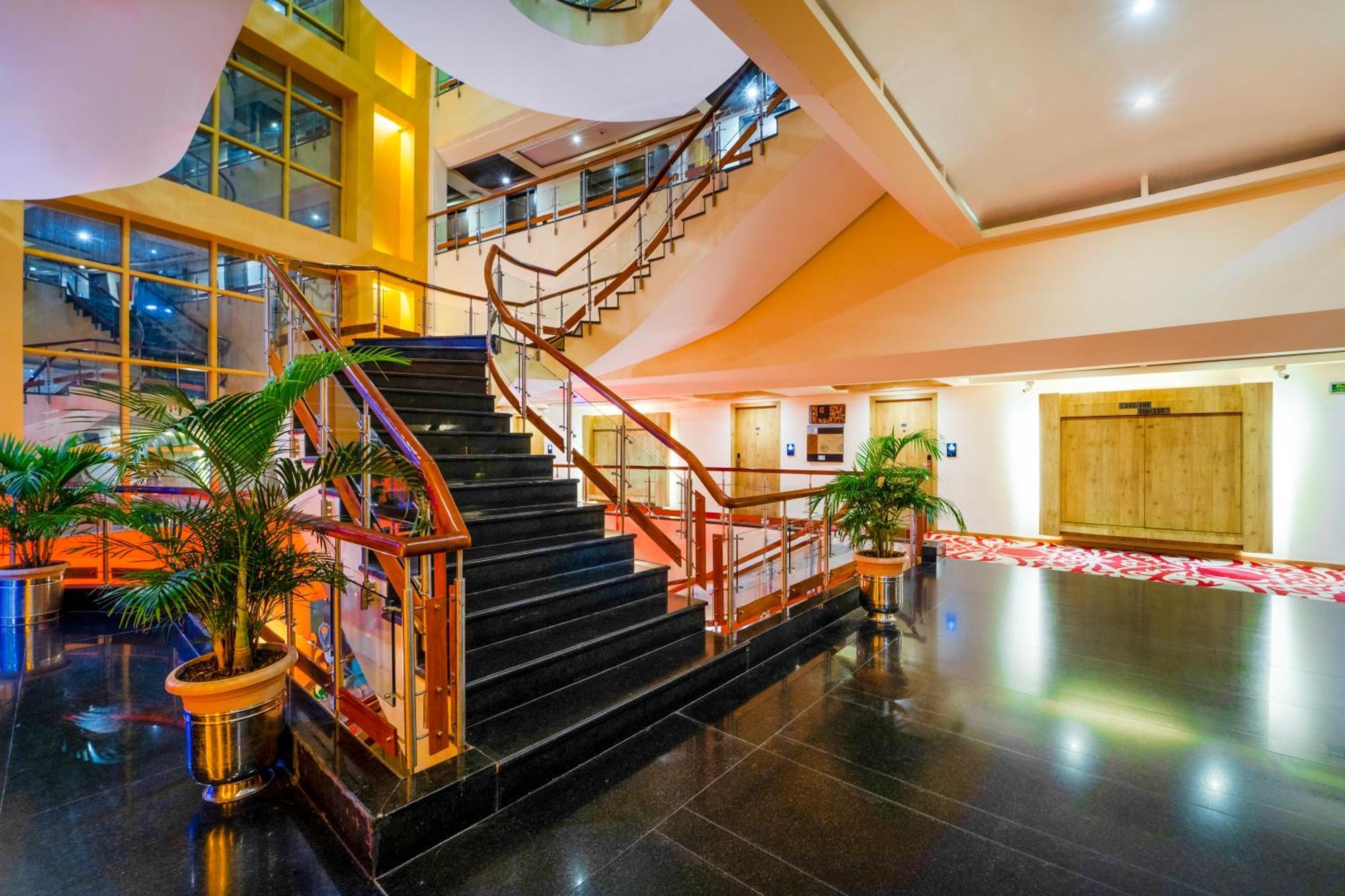 K C Residency Katra קטרה מראה חיצוני תמונה