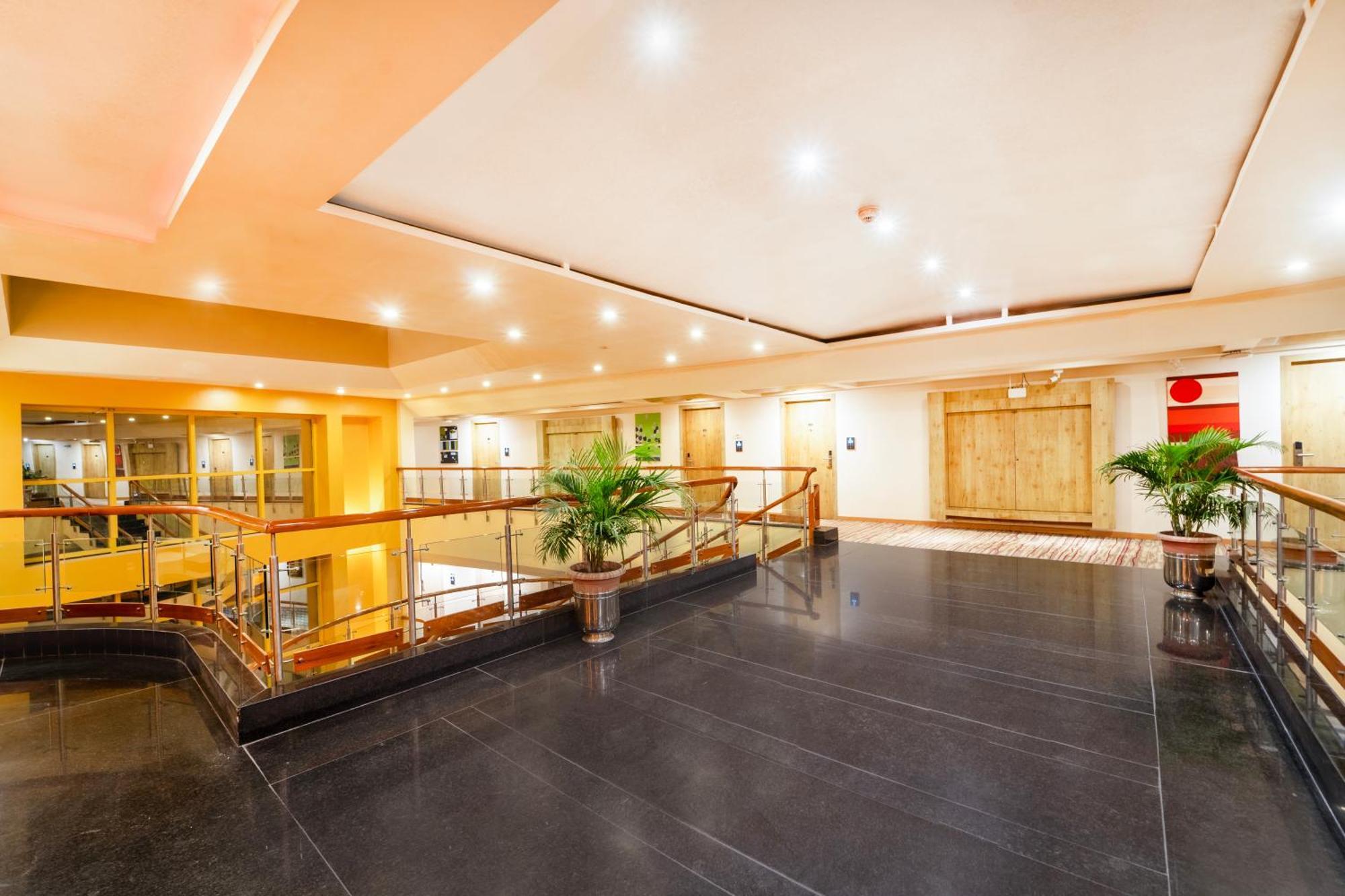 K C Residency Katra קטרה מראה חיצוני תמונה