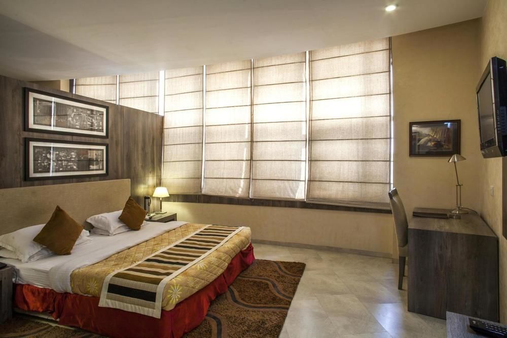 K C Residency Katra קטרה מראה חיצוני תמונה